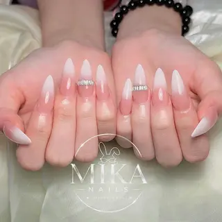 ネイル Rina Mika Nailsのネイルデザイン