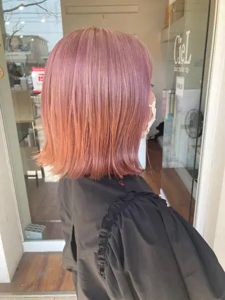 カラー 安永 里帆のヘアスタイル