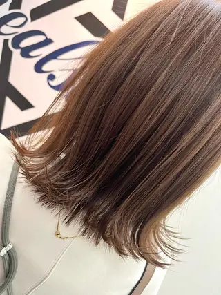 カラー Itsuki .のヘアスタイル