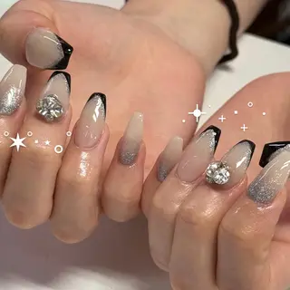 ネイル WOLTOKYO渋谷 yunaのネイルデザイン