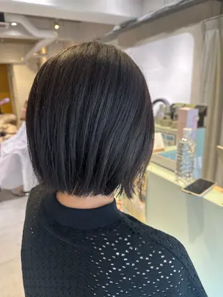 ショート カラー 【女性指名No.1】 西口直子のヘアスタイル