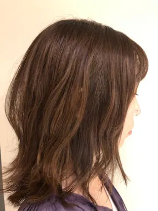 ミディアム 藤井 さと実のヘアスタイル