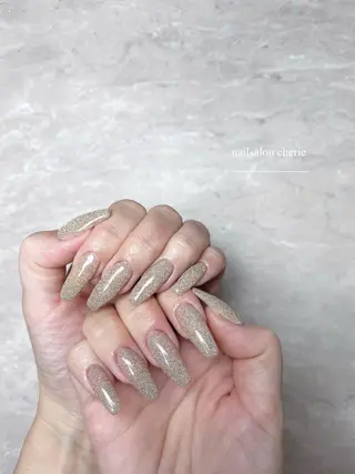 ネイル 村瀬 理絵のネイルデザイン