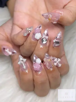 ネイル nailist SENAのネイルデザイン