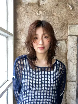ミディアム カラー パーマ ズミ🦖髪質改善 レイヤー☆艶ボブのヘアスタイル
