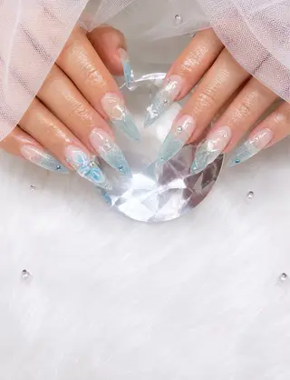 ネイル 【Laule‘a 】のネイルデザイン