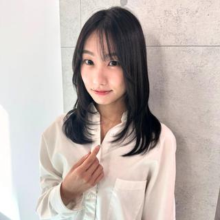 セミロング カラー ❇️安達 優心❇️ レイヤー/艶髪特化のヘアスタイル