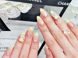 ネイル ✨Nailsalon Vi+✨のネイルデザイン