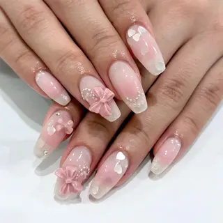 ネイル 佐藤 渚紗のネイルデザイン