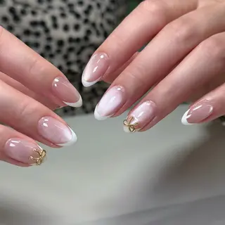 ネイル BLUE CORAのネイルデザイン