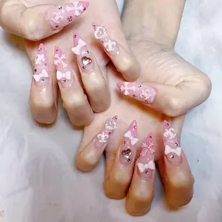 ネイル 🍭Yun nail hyejin🌸のネイルデザイン
