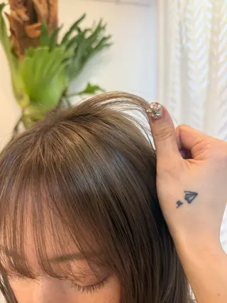 ミディアム カラー 小野江 祐李のヘアスタイル