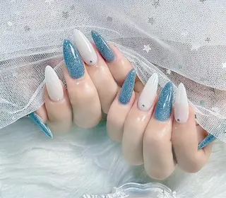ネイル HIN NAILのネイルデザイン
