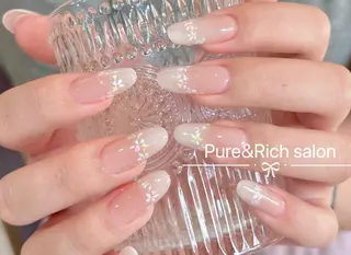 ネイル Pure&Rich Nailのネイルデザイン