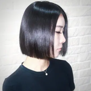 ショート レイヤーカット/ボブ 🪐花木 香菜のヘアスタイル