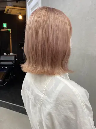 ミディアム カラー ヘアアレンジ ブリーチダブルカラー 元町三宮/三ノ宮のヘアスタイル