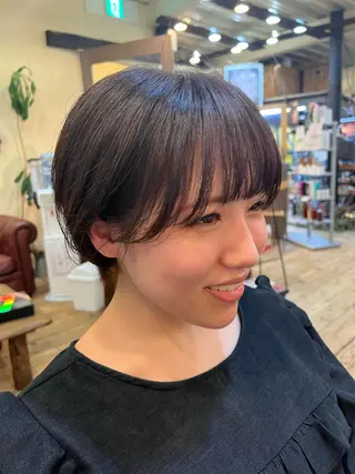ショート カラー 「sumi」 AMIのヘアスタイル