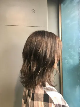 ミディアム Loa misakiのヘアスタイル