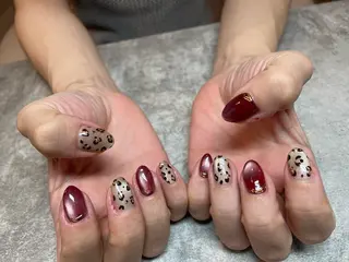 ネイル 佐藤 悠子のネイルデザイン