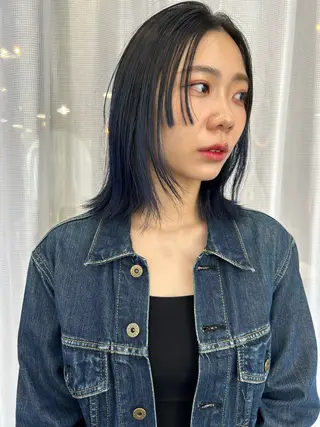 ミディアム カラー Pia ツボイ ケイタのヘアスタイル