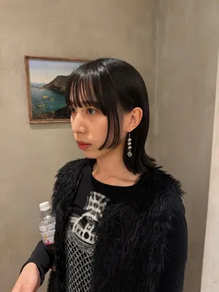ミディアム 新宿/顔周りカット +レイヤー=しずく♩のヘアスタイル