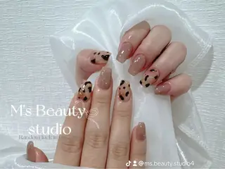 ネイル エムズ ビューテイースタジオのネイルデザイン