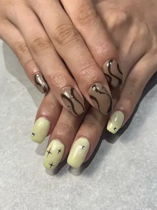 ネイル 🤎Two ERI🤎のネイルデザイン