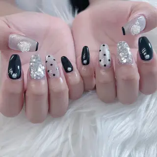 ネイル Maya 🧊🫧‪／渋谷のネイルデザイン