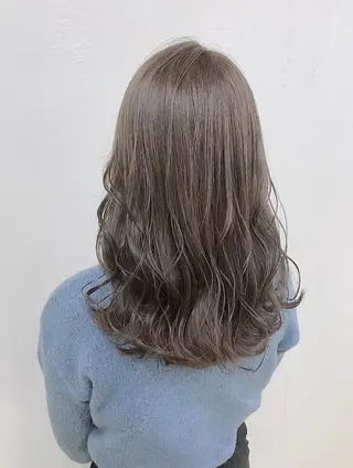 セミロング ヘアアレンジ メンズ 🫧ハイトーン🫧 ベージュ🫧徹哉のヘアスタイル
