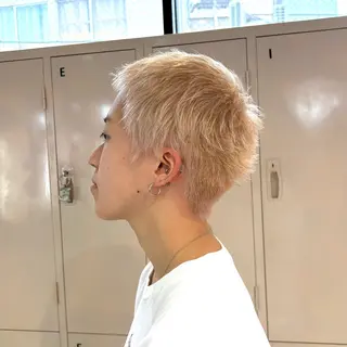 メンズ 🧤高明度ハイトーン 🧤莉音のヘアスタイル