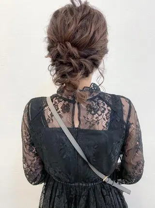 ミディアム カラー ヘアアレンジ Luxbe hakataのヘアスタイル