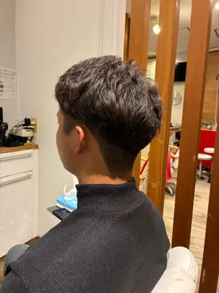 パーマ メンズ 友永 風歌のヘアスタイル