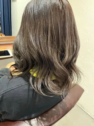 カラー RuLaN AMIのヘアスタイル