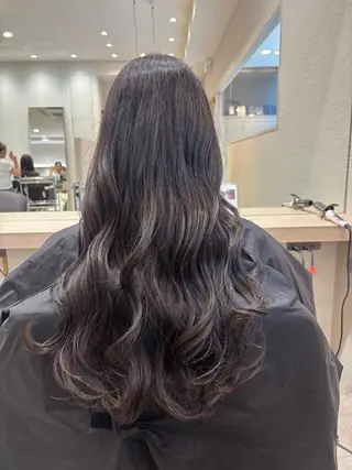 ロング カラー 🍒透明感×艶カラー 🍒こなんのヘアスタイル