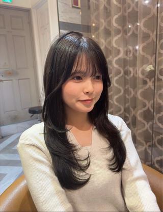 ミディアム 目黒慎太郎🎀大人 可愛い韓国レイヤーのヘアスタイル