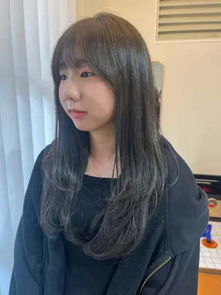 ロング 透明感カラー♡ 岡部瑠里のヘアスタイル