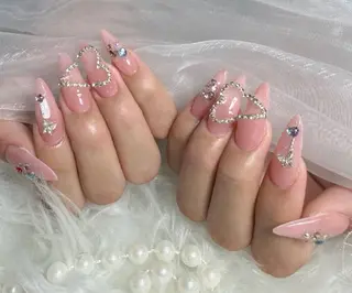 ネイル Rinaky Amee Nailのネイルデザイン