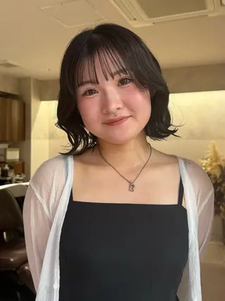 ショート Wカラーレイヤー🎀 透明感カラーのヘアスタイル