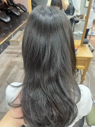 セミロング カラー こと🐰 ７月は茅ヶ崎店のヘアスタイル