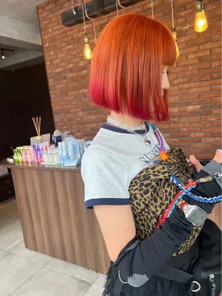 ショート カラー 佐藤 凜のヘアスタイル