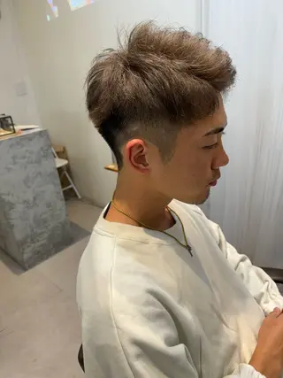 ショート カラー メンズ 似合う髪型見つけます AYAKAのヘアスタイル