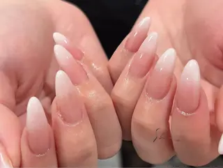 ネイル SHE adusaのネイルデザイン