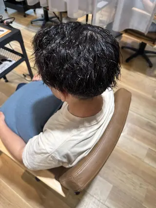 パーマ メンズ フジイイブキ 髪質改善カラーのヘアスタイル