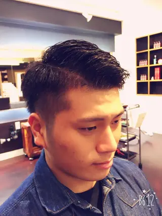メンズ 前之園 ひかるのヘアスタイル