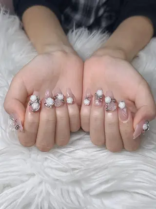 ネイル Lee Nailsのネイルデザイン