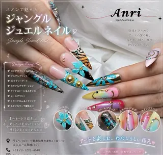 ネイル 𝓐𝓷𝓻𝓲 XiinhNailのネイルデザイン