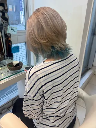 ミディアム ブリーチ透明感カラー /レイヤー👗しずかのヘアスタイル