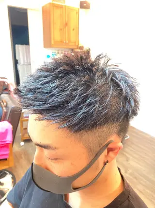 ショート メンズ 鶴田 悠斗のヘアスタイル