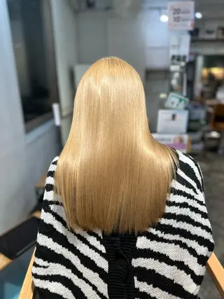 ロング 金 春江のヘアスタイル