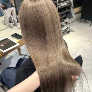 カラー サラ艶/韓国ヘア ︎🌟璃奈 (リナ)のヘアスタイル